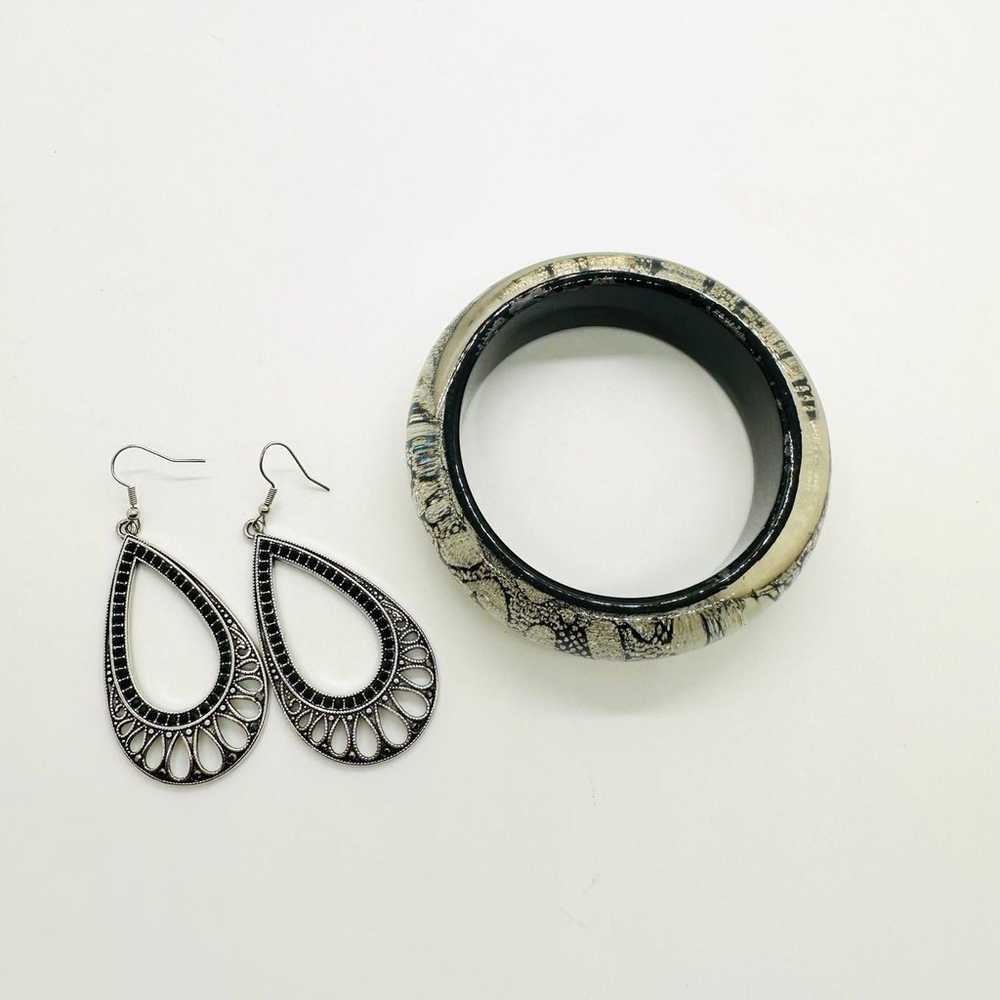 Black & Silver Bangle & Rhinestone  Earrings - image 4