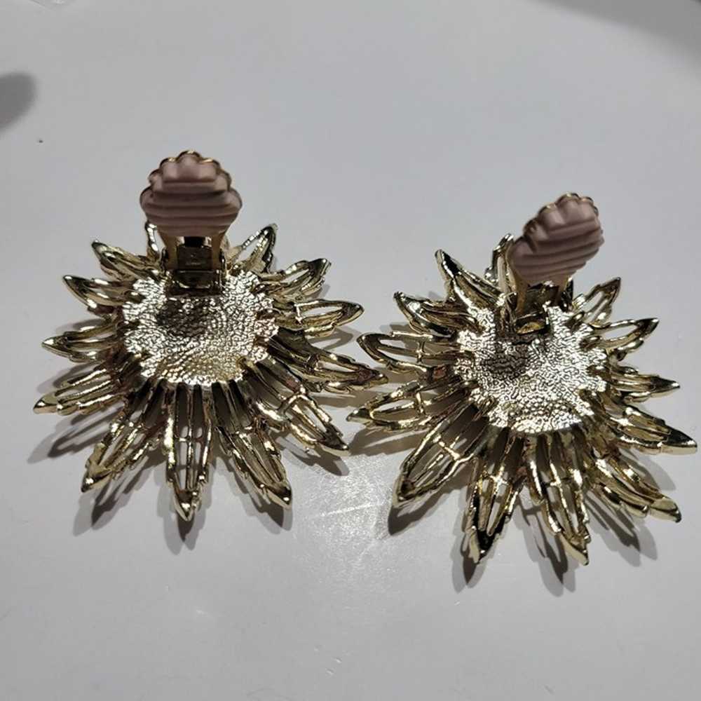 Vintage Sarah Coventry Sunflower Clip On Earrings… - image 5