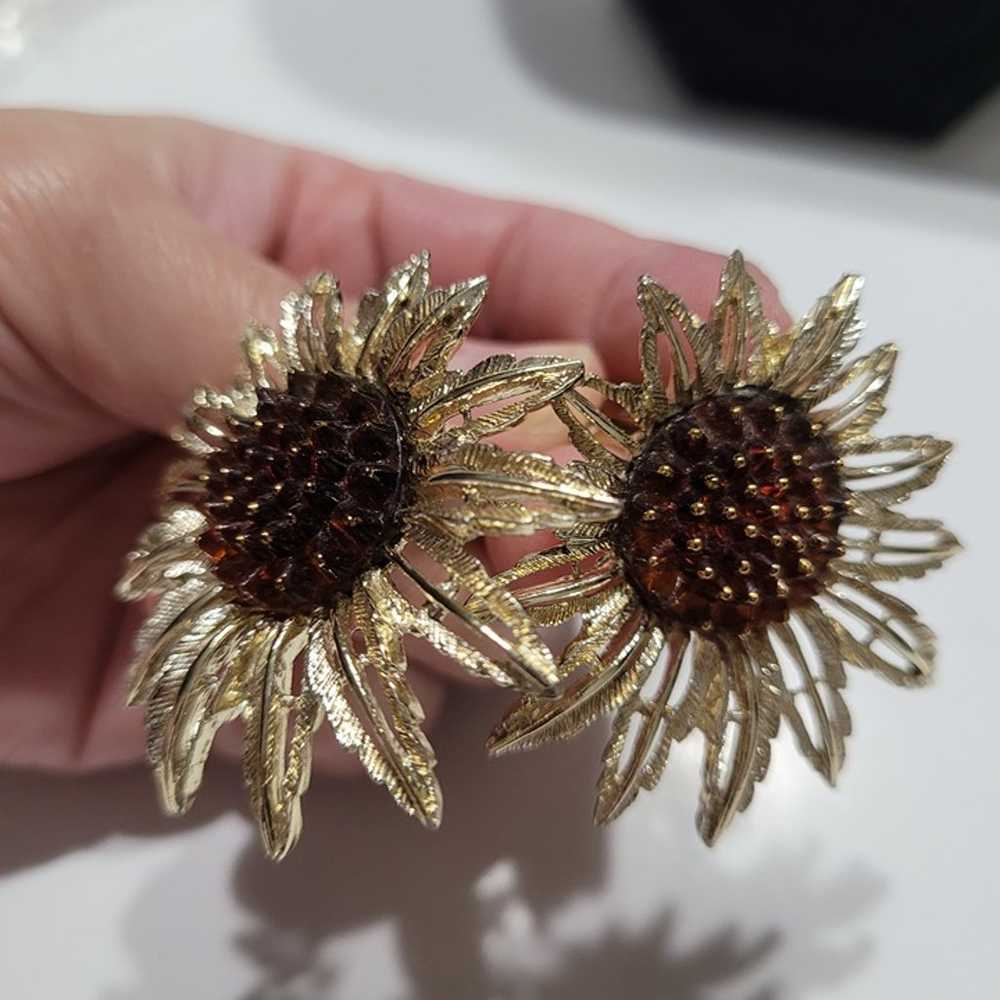 Vintage Sarah Coventry Sunflower Clip On Earrings… - image 6