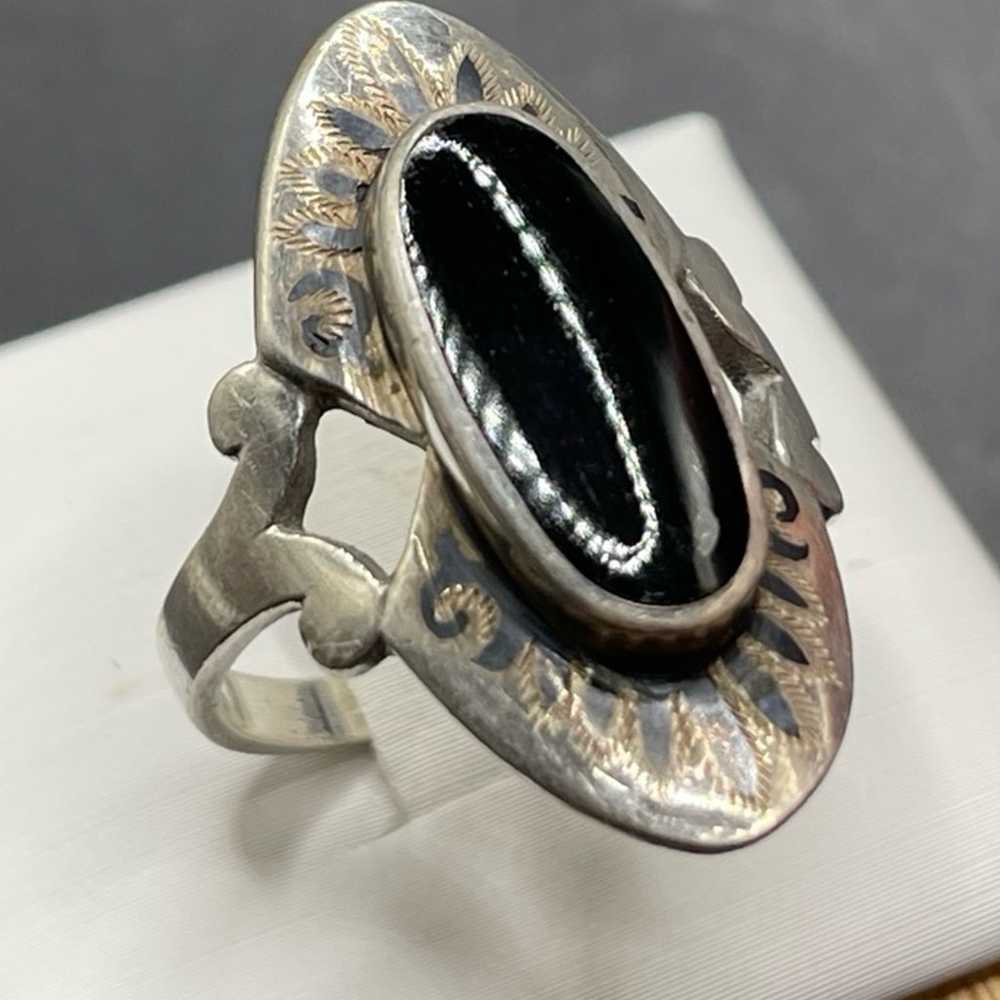 Size 7 Black enamel 925 sterling silver ring - image 3