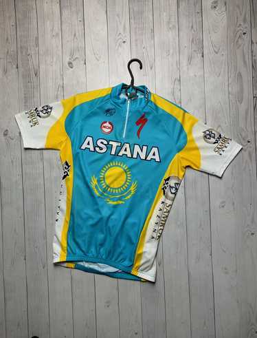 Streetwear × Vintage Vintage Astana cycling jersey