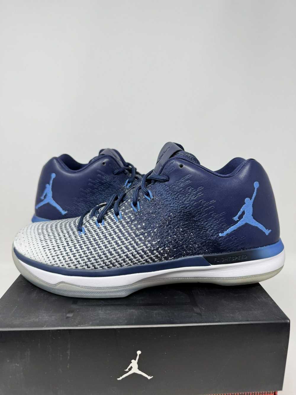 Jordan Brand Air Jordan 31 Low UNC - image 3