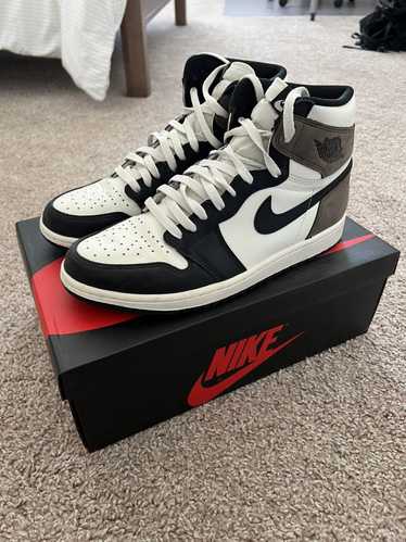 Jordan Brand × Nike Air Jordan 1 High OG Mocha