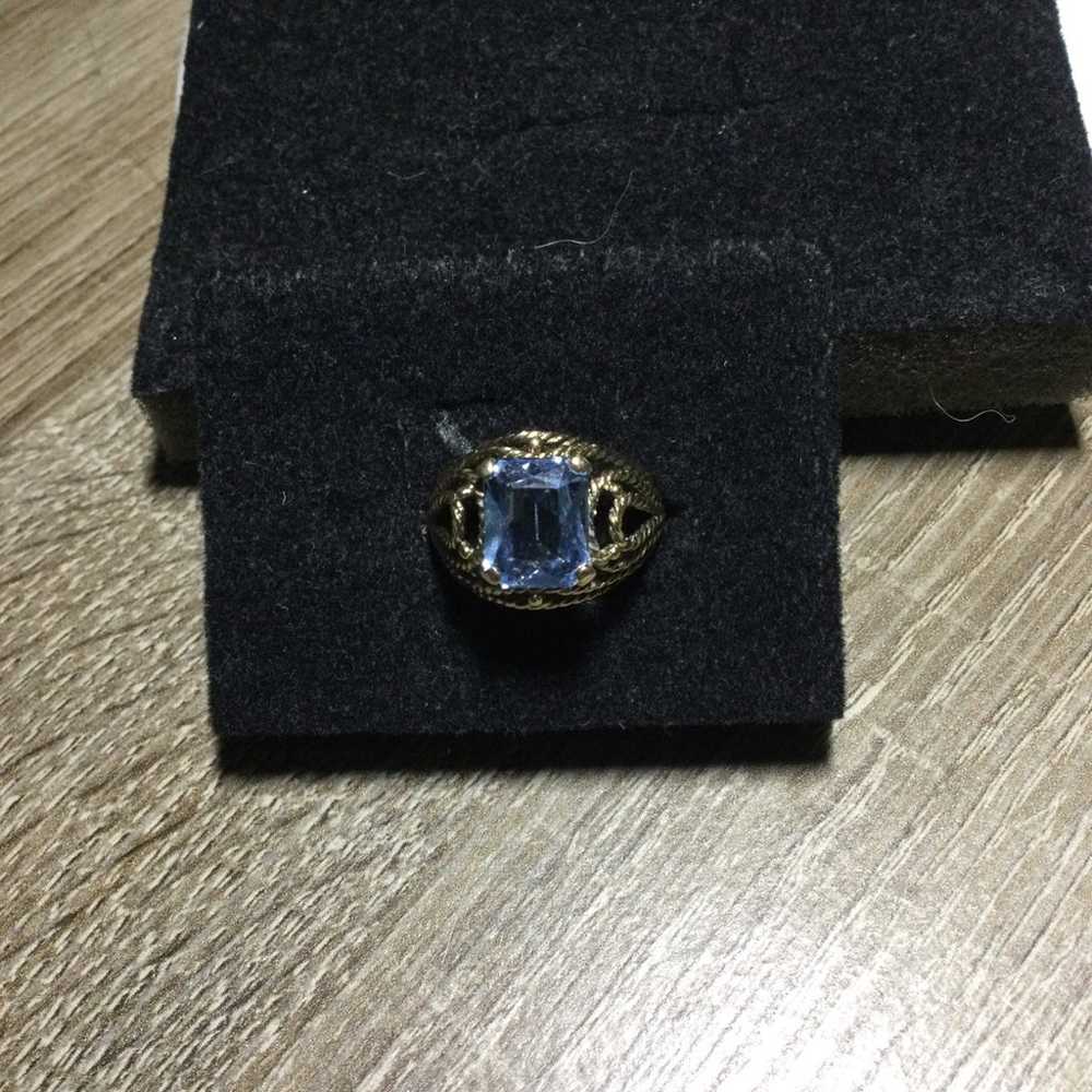 10KT YELLOW GOLD AQUAMARINE RING - image 2