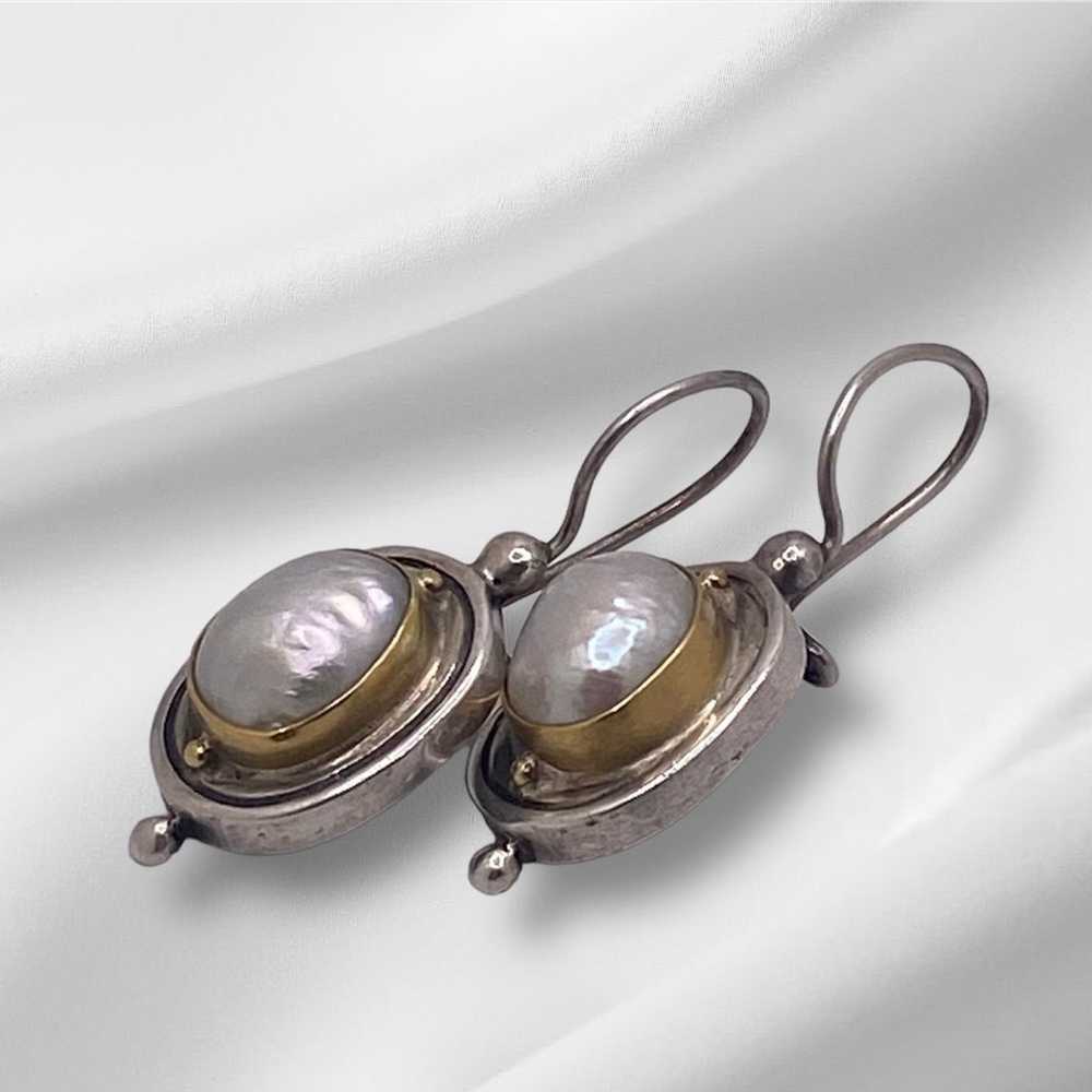 Vintage Gold 22k And Silver Mabe Pearls Earrings - image 2