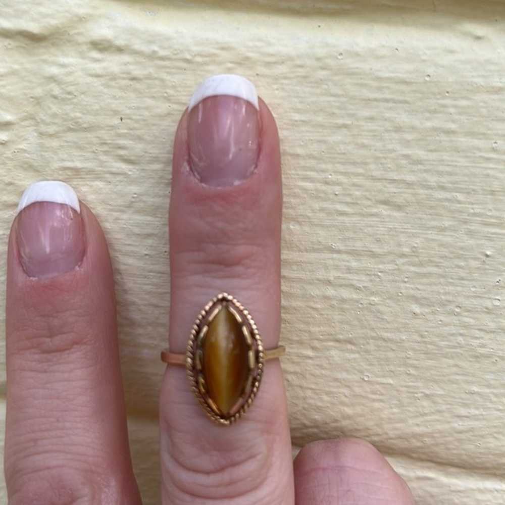 Vintage Tigers Eye 10k Gold Ring - image 2