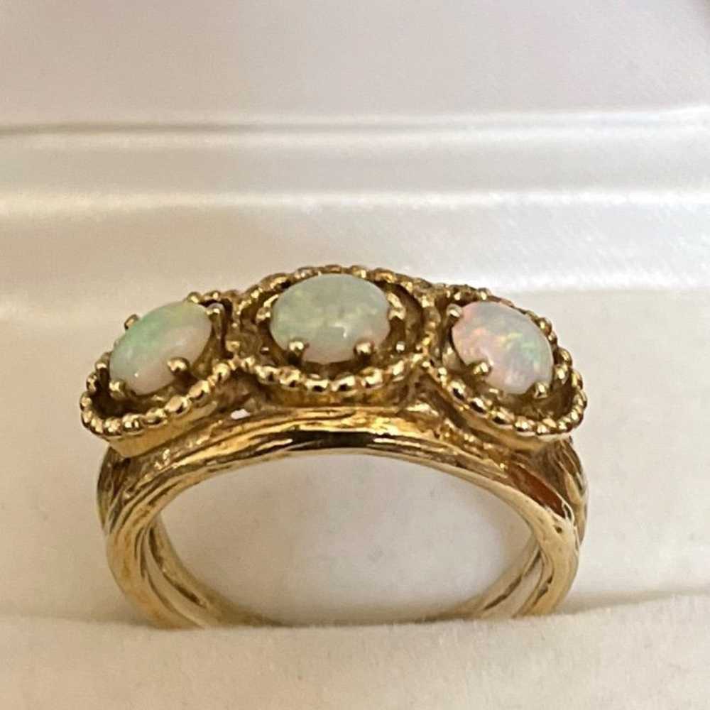 Vintage 14k gold and opal ring size 6.75 - image 4