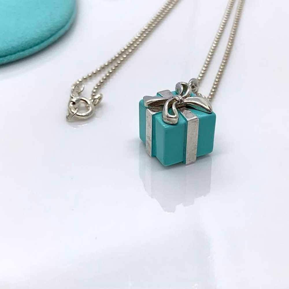 Tiffany Blue Box Necklace - image 4