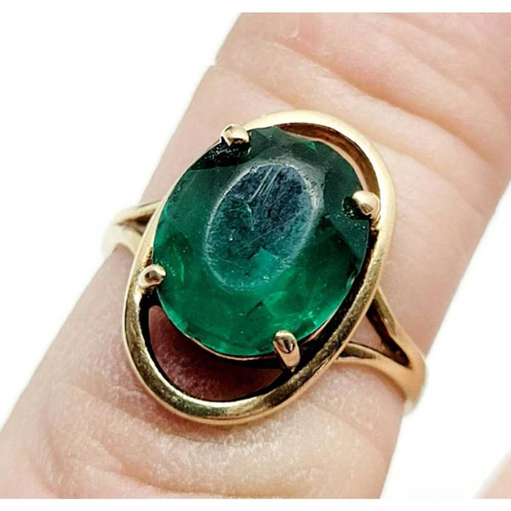 Vintage 10k Gold and Emerald Green Glass Ring Sig… - image 1