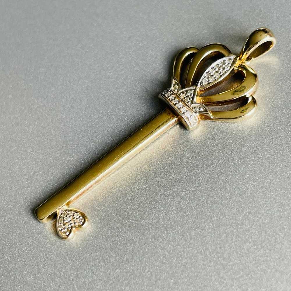 10k Gold Natural Diamond Crown Heart Key Large Pe… - image 3