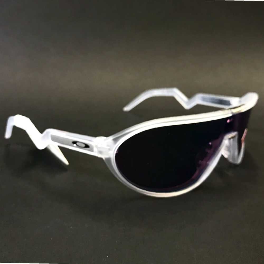 Oakley Matte Clear Shield Oakley CMDN OO9467 Sung… - image 2