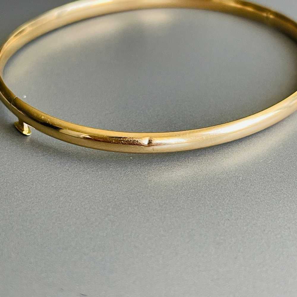 Solid 14k Yellow Gold Classic Bangle Bracelet Vin… - image 9