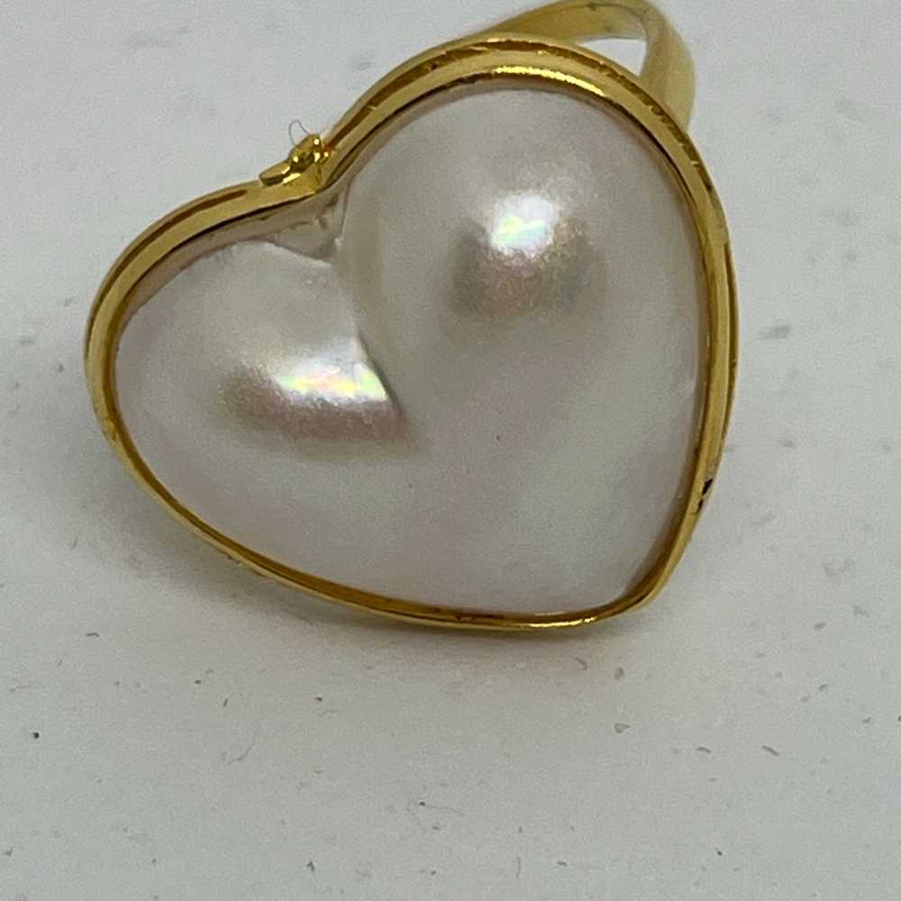 18k Yellow Gold Heart-shaped Mabe Pearl Ring Size… - image 12