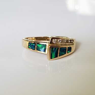 14K Solid Gold Inlaid Opal and Diamond Ring