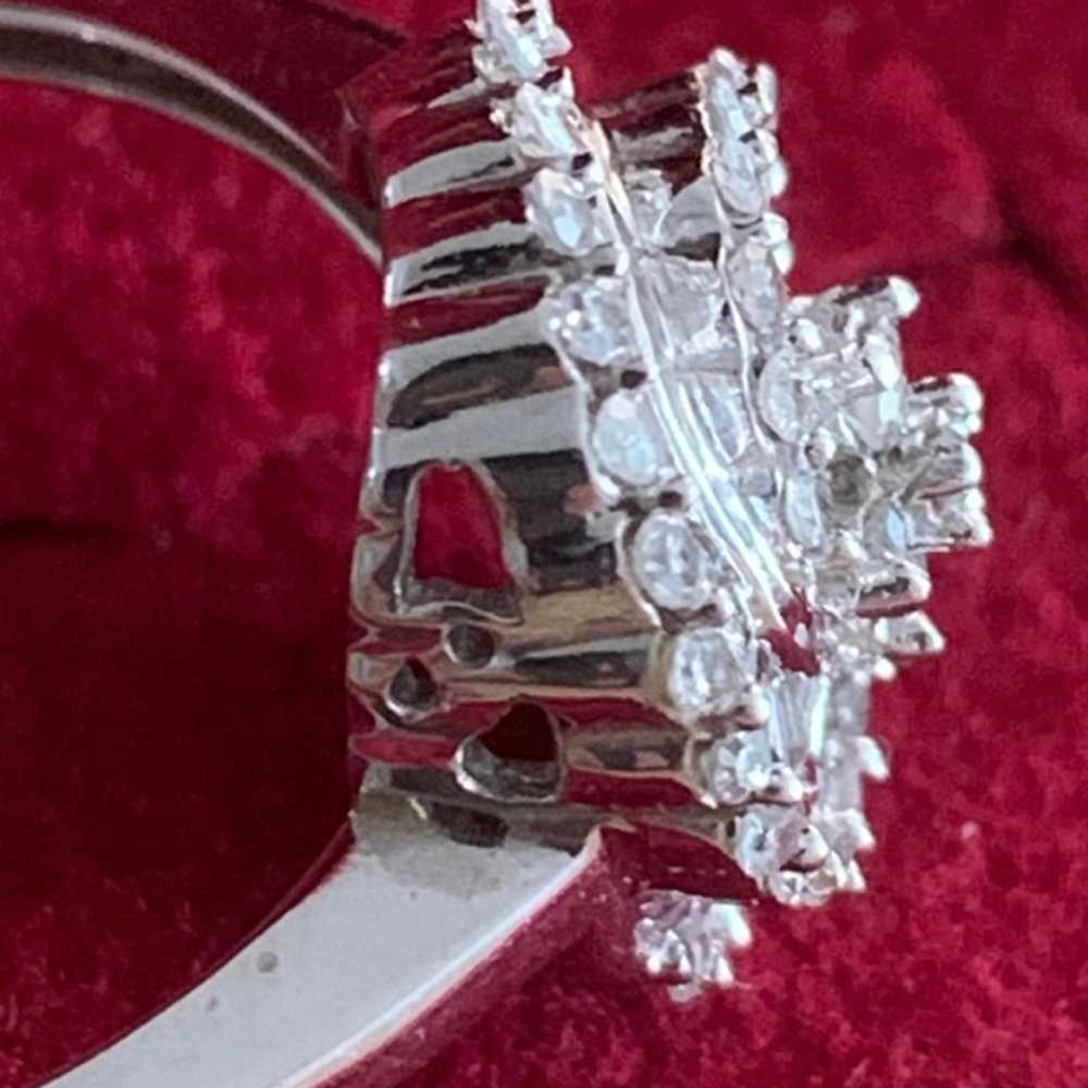 14K White Gold 3/4 ct tw Diamond Ring - image 5