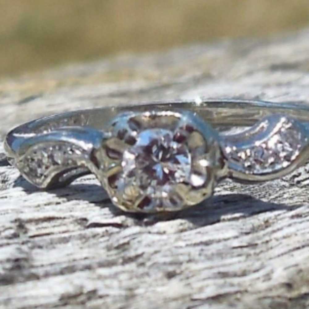 Antique diamond engagement ring (6.25) - image 2