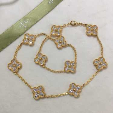 18K yellow gold diamond necklace