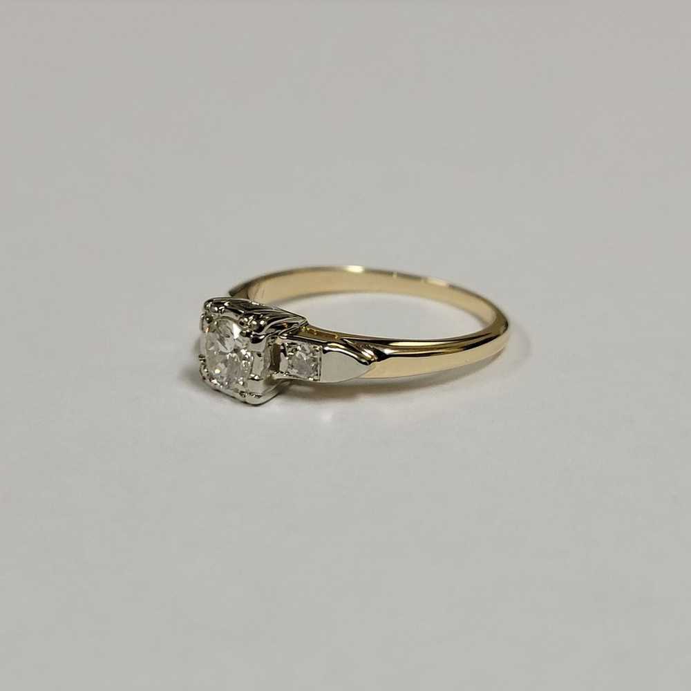 14k Vintage Two Tone Gold 3 Round  Diamonds Ladie… - image 2