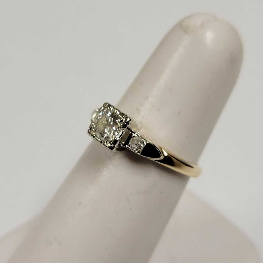 14k Vintage Two Tone Gold 3 Round  Diamonds Ladie… - image 5