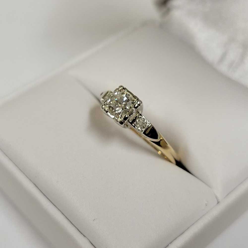 14k Vintage Two Tone Gold 3 Round  Diamonds Ladie… - image 8