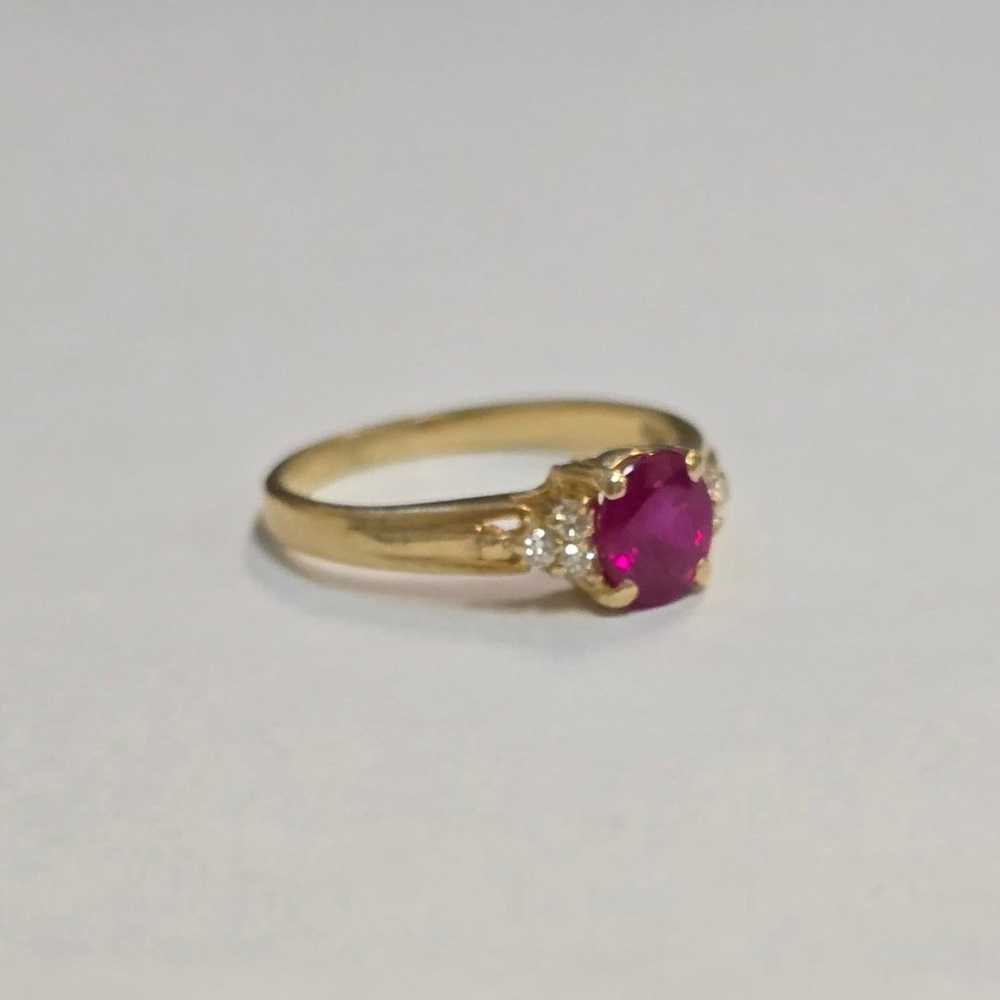 Vintage 18k yellow gold Lab Ruby and diamond ring - image 3