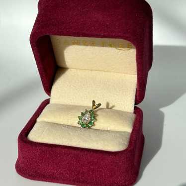 14k gold pendent pear shaped diamond with emeralds