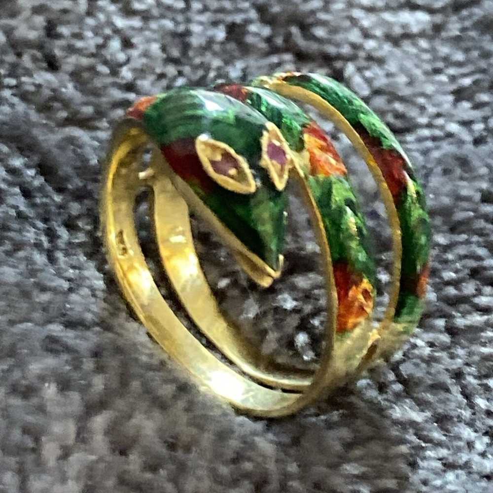 18K Yellow Gold & Enamel Coiled Snake Ring Size 6 - image 9