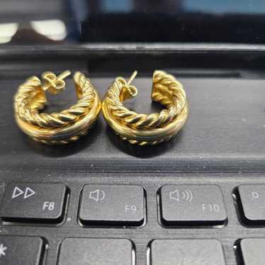 Vintage 18kt gold earrings - image 1