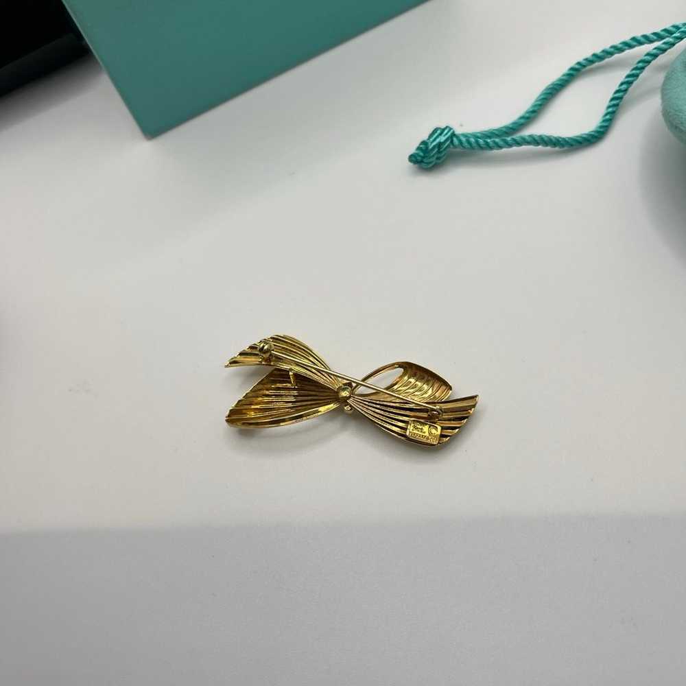 Tiffany & Co. Germany 14K Yellow Gold Bow Brooch - image 3