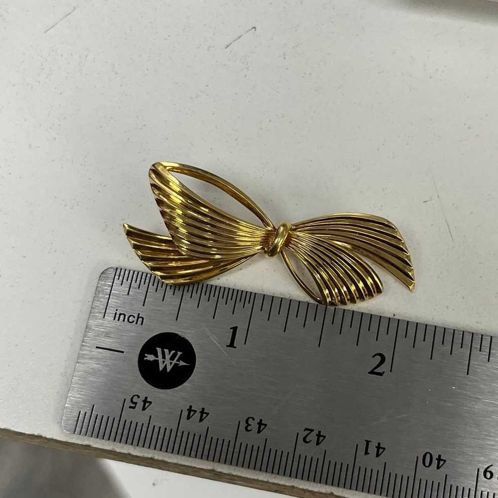 Tiffany & Co. Germany 14K Yellow Gold Bow Brooch - image 8