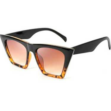 FEISEDY Vintage Square Cat Eye Sunglasses