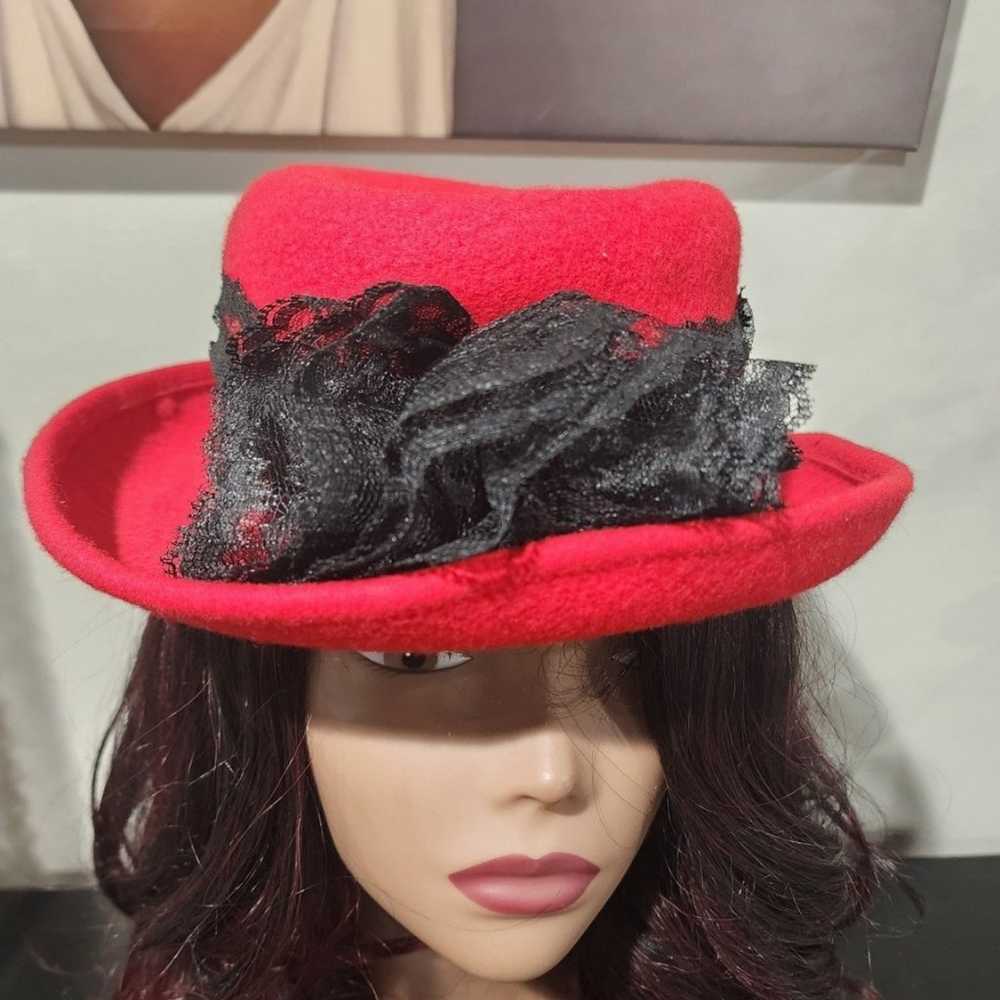 Vintage Red Top Hat with Black Lace Ribbon - image 5