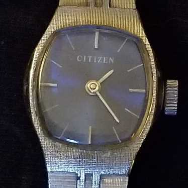 **Antique** 'Citizens Ladies Silver-Toned Watch