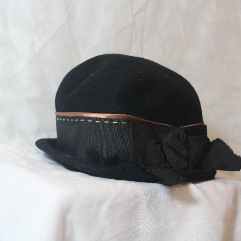 Vintage 1950's Black Peachfelt Cloche Henry Polla… - image 2