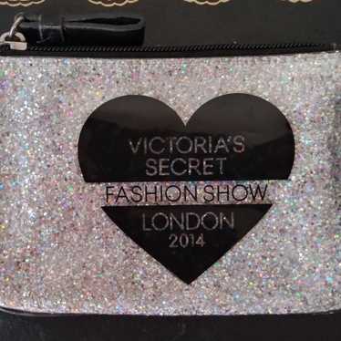 Victoria's Secret glitter fashion show w