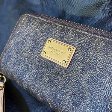 Vintage Michael Kors Wallet - image 1