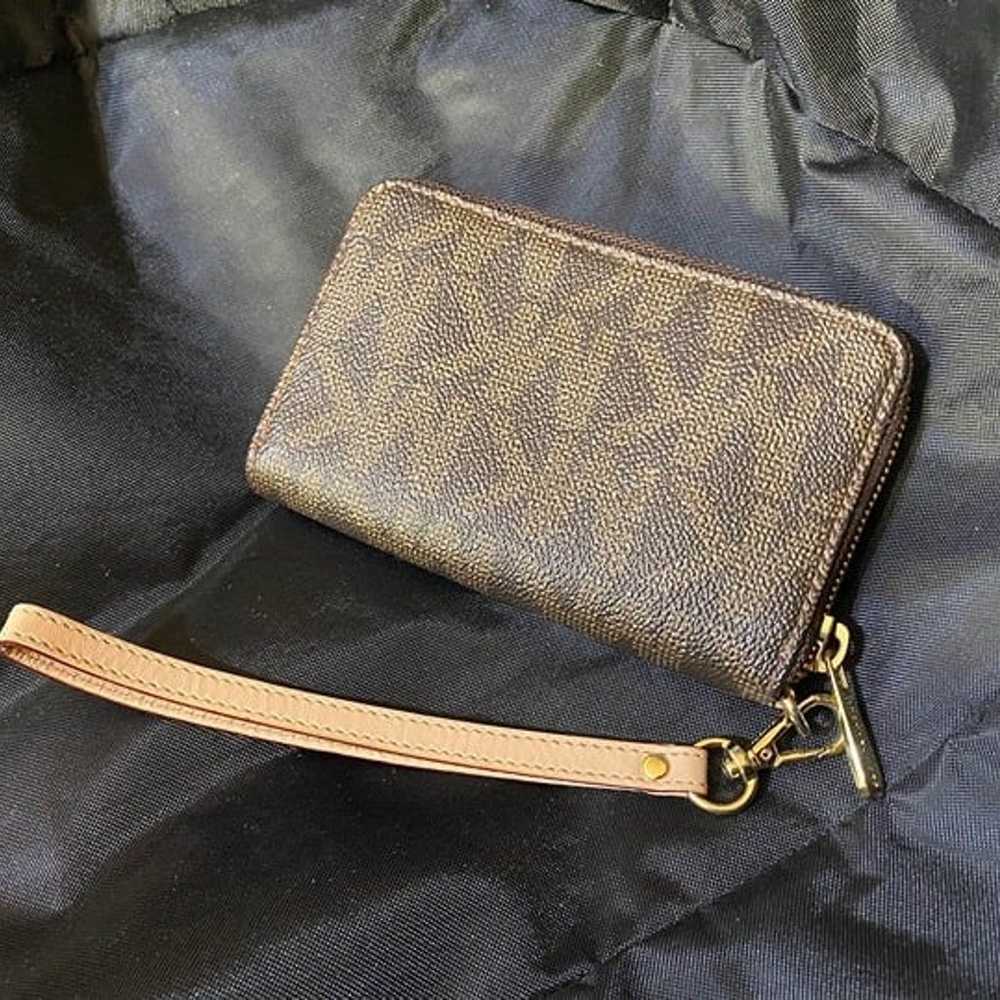 Vintage Michael Kors Wallet - image 3