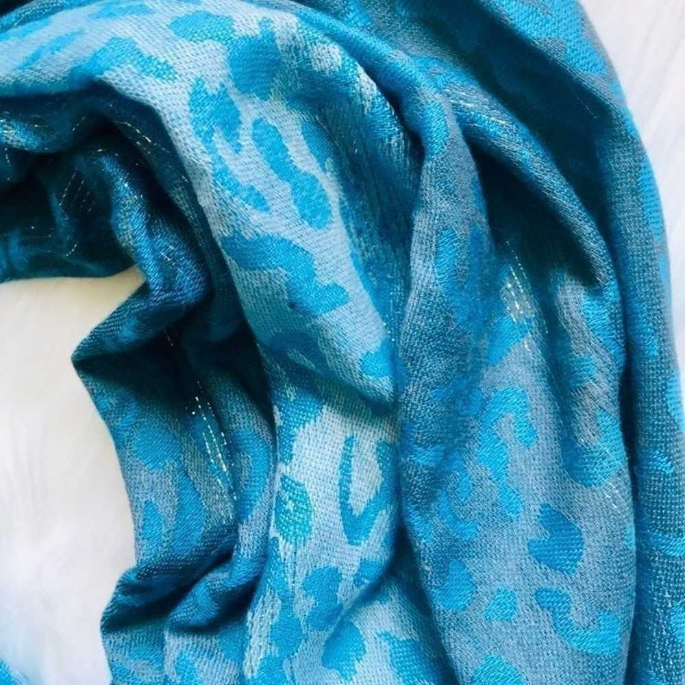 MULTI BLUE & SILVER LEOPARD PRINT SCARF - image 4