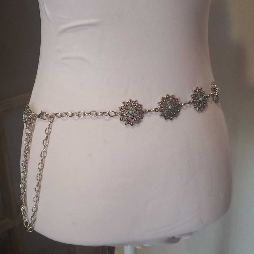 Metal Flower Hollow Waist Chain Silvery Turquoise… - image 4