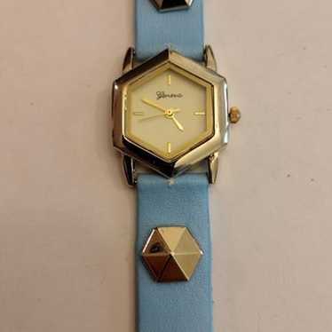 Working Vintage Women's Quartz Watch - image 1