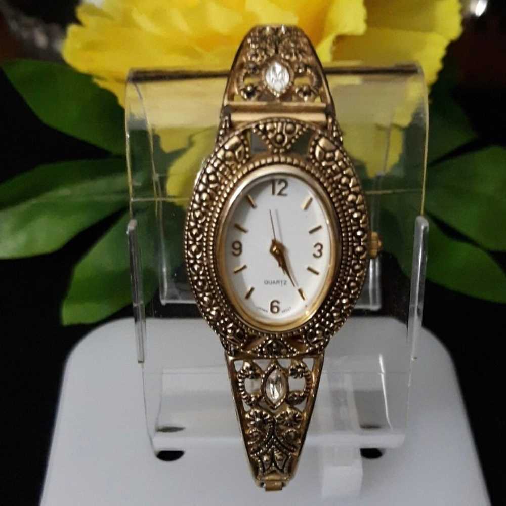 Vintage Gold Tone Watch - image 1