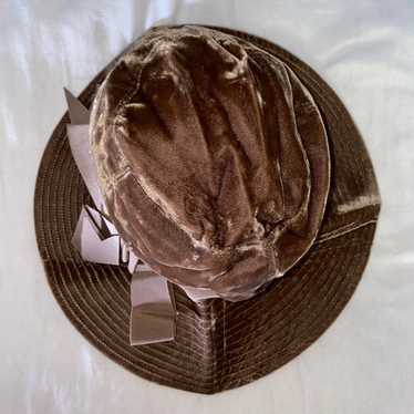 Vintage Velvet Wide Brim Bucket Hat