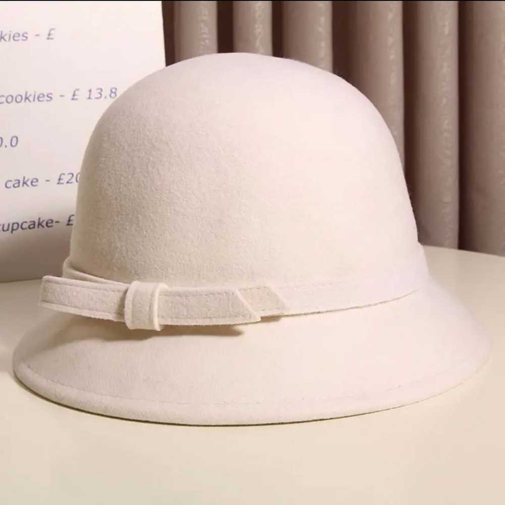 NWOT 100% Wool Vintage Classy Style Hat White Cre… - image 2