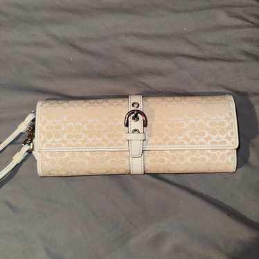 Vintage White Coach Wristlet LIKE NEW