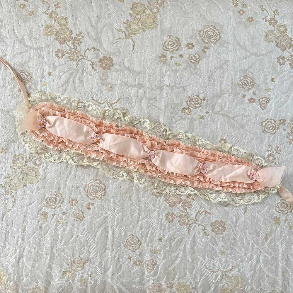 Antique 1920s Peach Pink Frilly Bandeau Headband - image 3