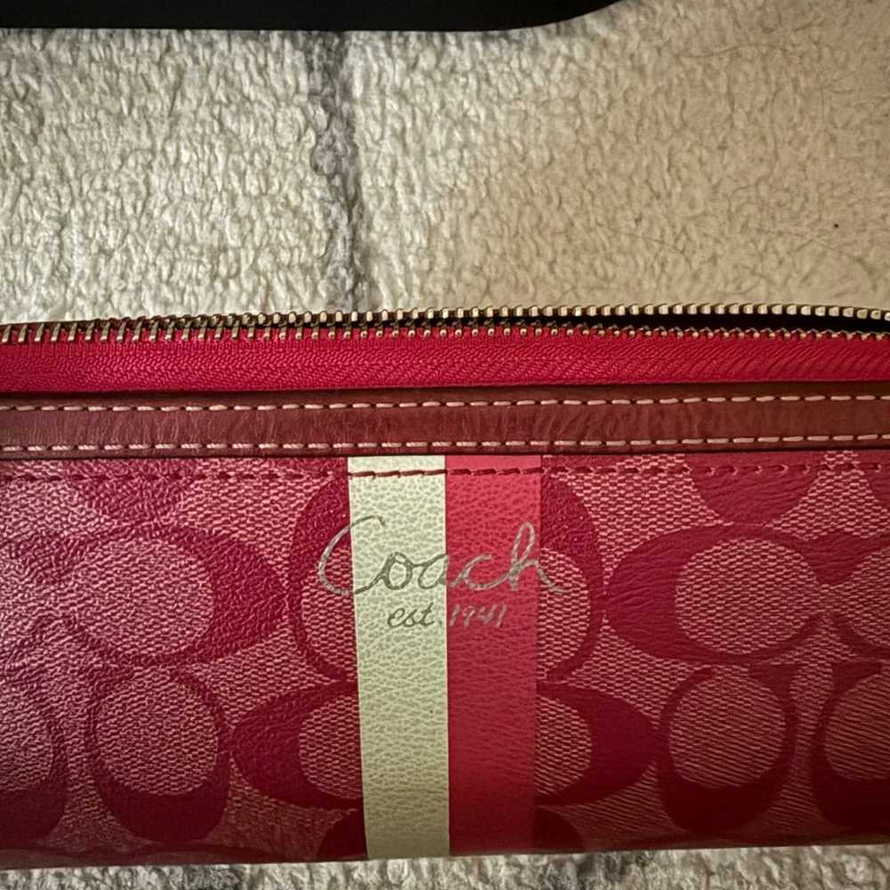 Pink Vintage Coach Wallet - image 5