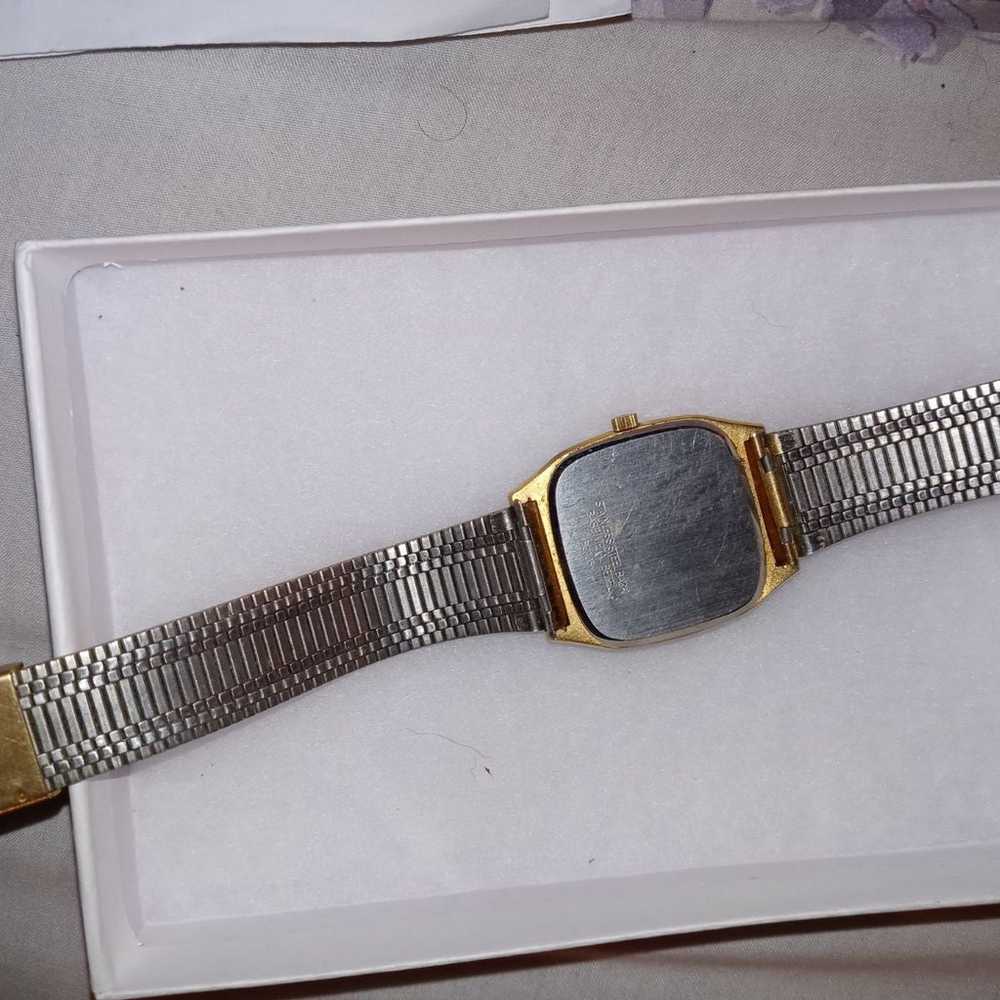 Vintage BENRUS GOLD DIAMOND WATCH - image 5