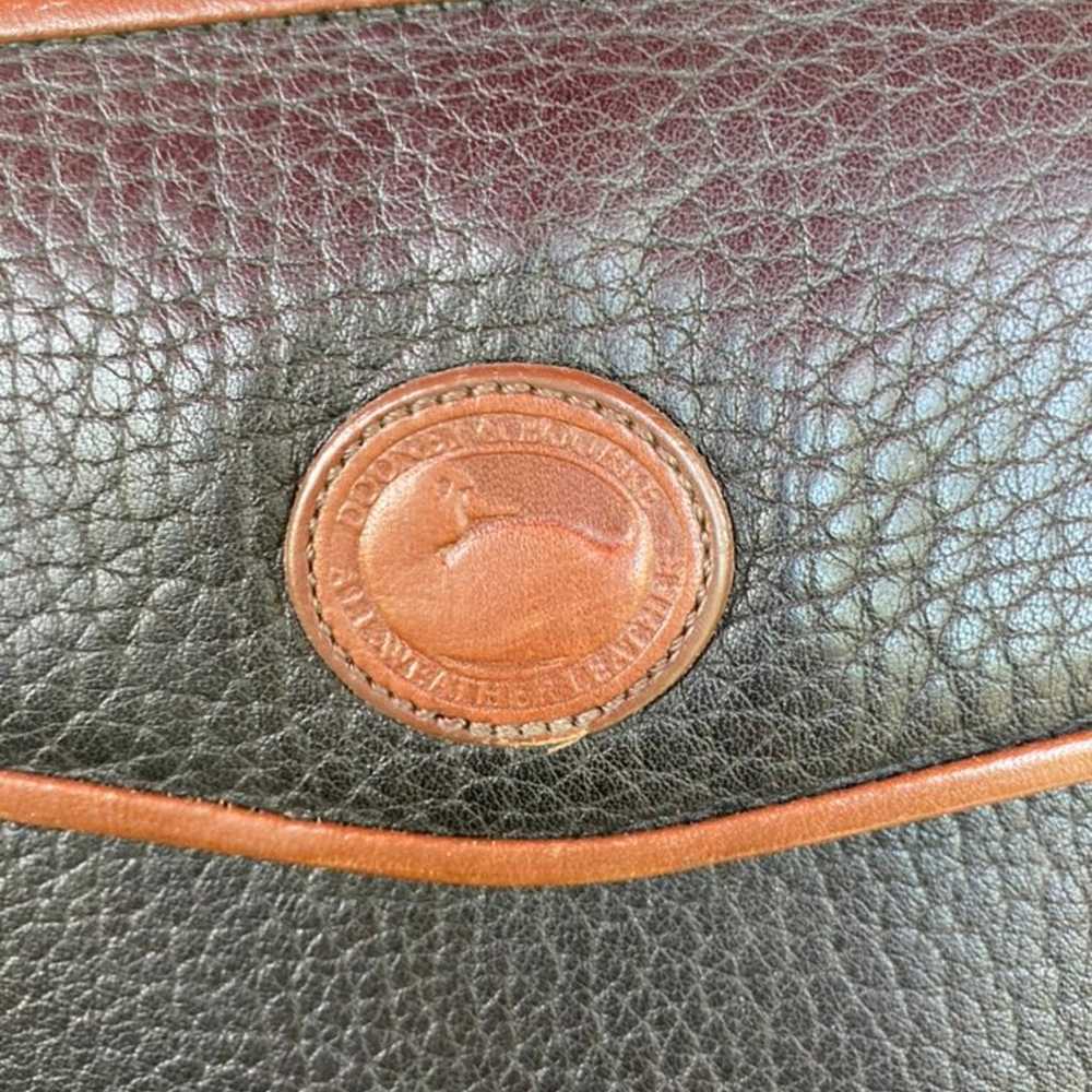 vintage Dooney and Bourke wallet - image 2