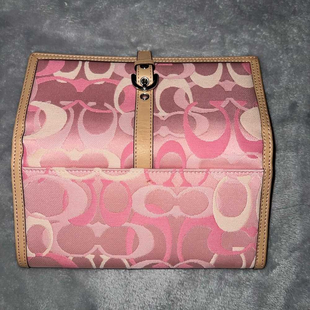 Coach signature wallet Y2K pink rare - image 3