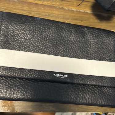 coach pebbled, leather envelope, clutch, like new… - image 1